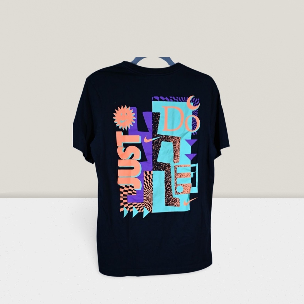 Vintage 90s Nike Black T-Shirt – Neon Graphic Back